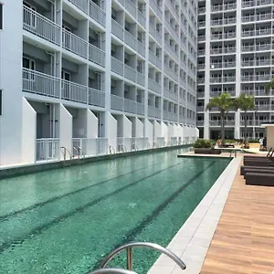  Apartment Breeze Residences By Cs Luxe